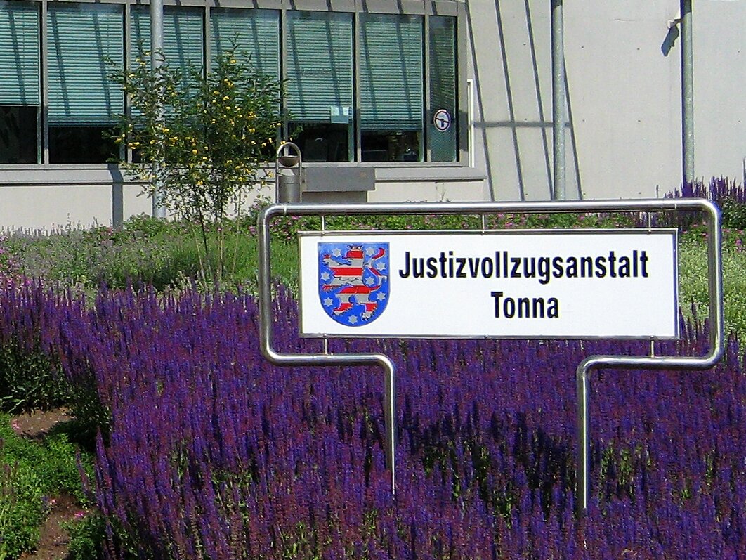 Pforte der JVA Tonna