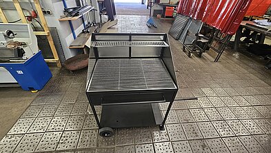 Grillwagen Grillwagen aus Edelstahl für große Runden